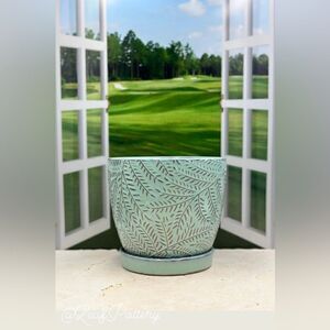Aquamarine Fern (MD) Ceramic Planter Pot with Saucer Attached